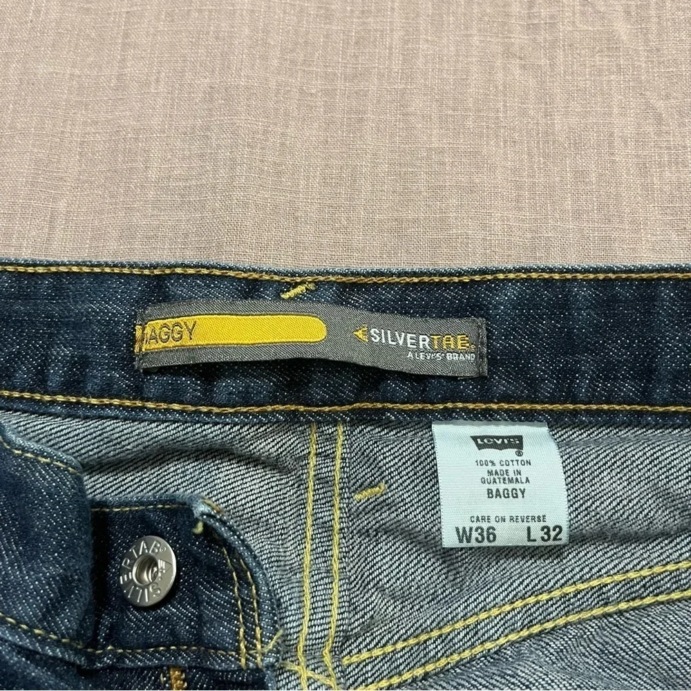 Vintage Levis SilverTab Jeans Dark Wash 36x32 Baggy Fit Y2K 90s Streetwear Skate
